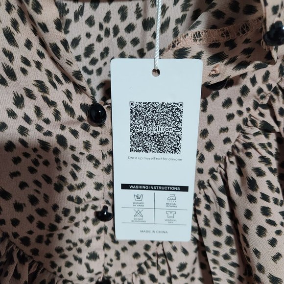 Angashion Button Front Shirt Womens Large Cheetah Print Pink Ruffle Long Sleeve - Picture 5 of 5